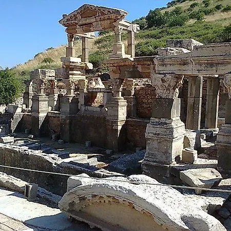 睿里坎最佳景酒店 塞尔丘克